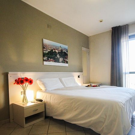 Green Class Hotel 坎迪奥洛 外观 照片