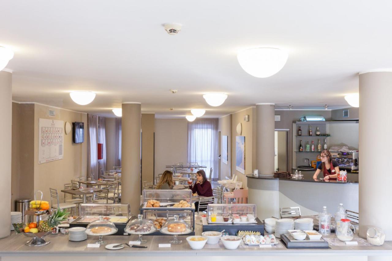 Green Class Hotel 坎迪奥洛 外观 照片